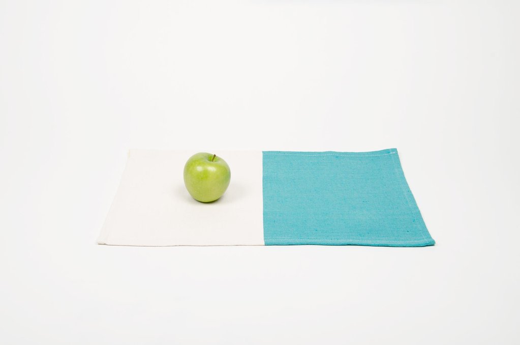 Cotton Placemat Color Blocks Diario acqua & sand in table