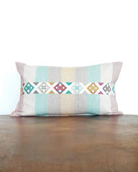 Cotton Throw Pillow Universo Arrecife light green and red