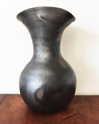 Front view of Bartolo flower vase