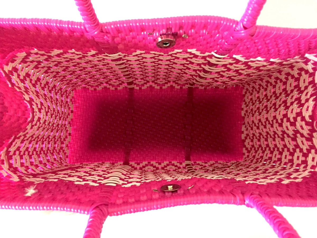 I-XU Unique Tote Bag pink with white top view